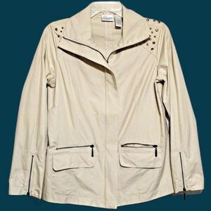 Chicos Zenergy Jacket Womens Size S Beige Lightweight Studded Shoulders